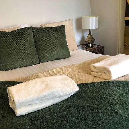 Historic Walk To Minster & Shambles