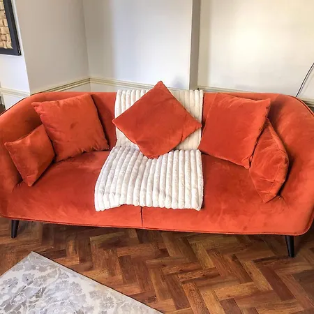 Historic Walk To Minster & Shambles * York