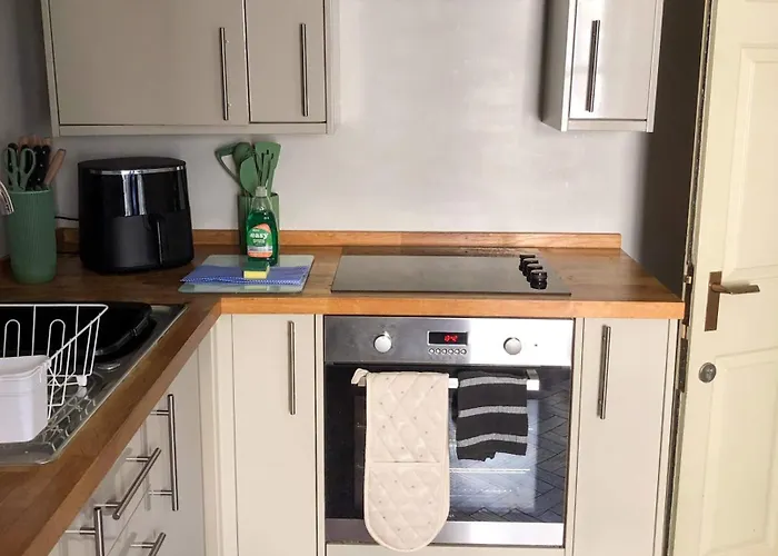 Historic Walk To Minster & Shambles